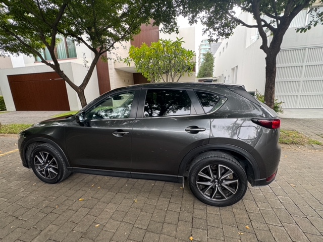 Un solo dueño 112 .000 km todos los mantenimientos en concesionario Perfecto estado $ 20.800 0991899776.